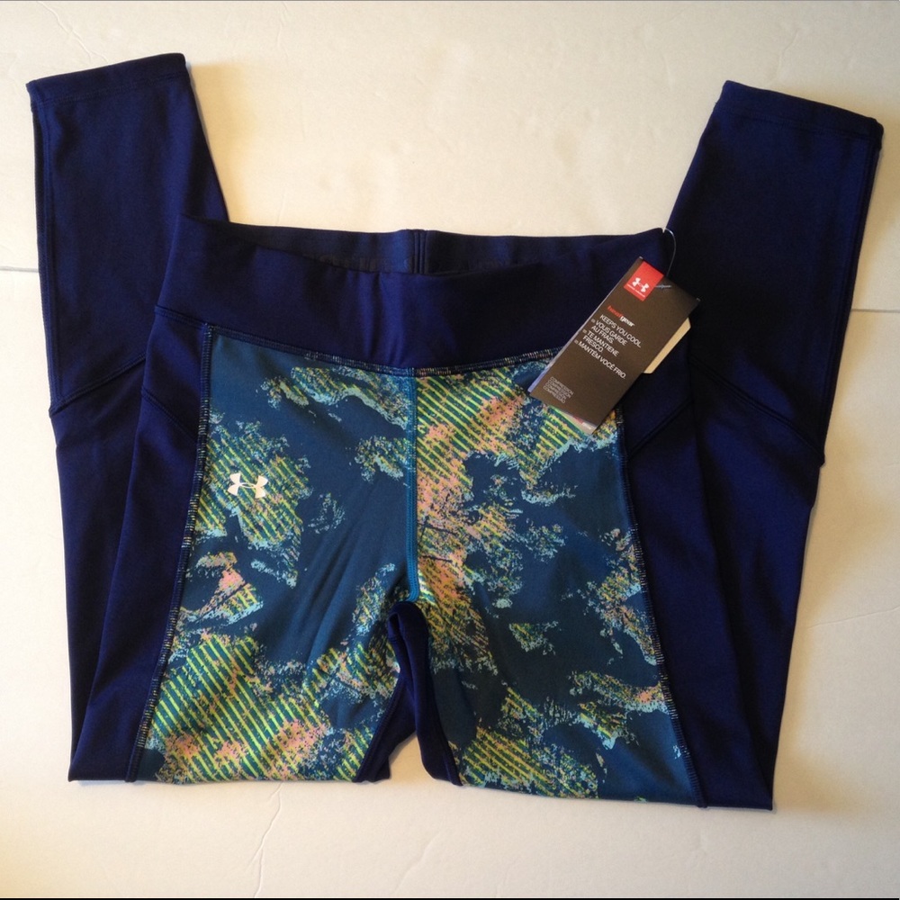 NWT UA Under Armour Compression Leggings Small